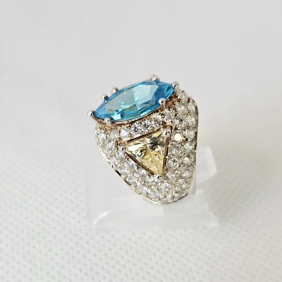 Authentic Victoria Wieck Absolute Ring Sterling Silver Size 7 - Picture 3 of 8